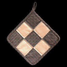 Load image into Gallery viewer, 9 Patch Quilt Square Pot Holder